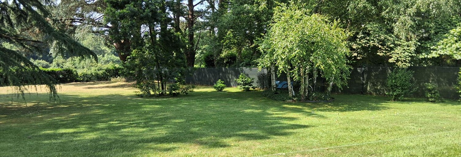 Terrain  870 m² à vendre à Saint-Étienne-de-Montluc (44360)