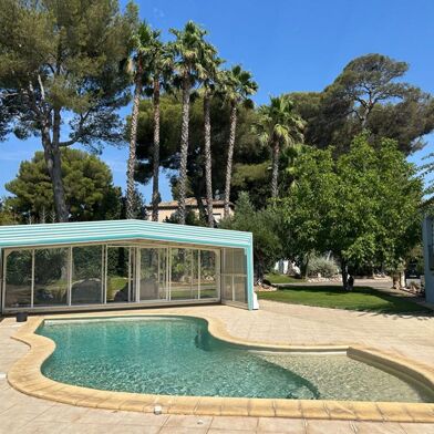 Maison 10 pièces 746000 €