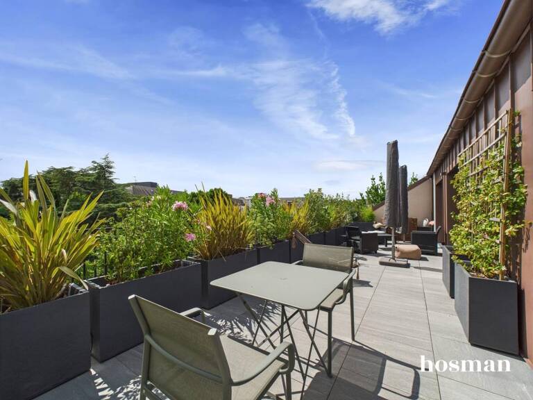 Superbe duplex T3 de 89,83 m2 (103,96 m2 au sol) avec terrasse de 37 m2 - place de parking - Quartier Saint-Donatien à Nantes — photo 1