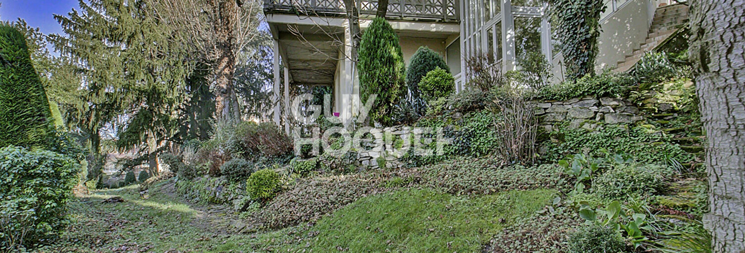 Maison 12 Pièces 212 m² à vendre à Bourgoin-Jallieu (38300)