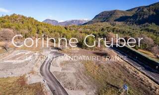 Terrain  939 m² à vendre à Digne-les-Bains (04000)