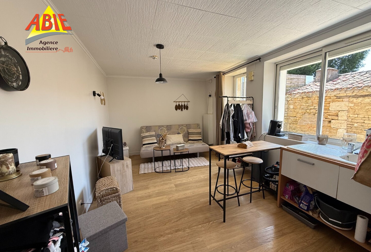 2 Appartements Centre Maillezais — photo 1