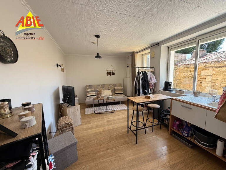 2 Appartements Centre Maillezais — photo 1