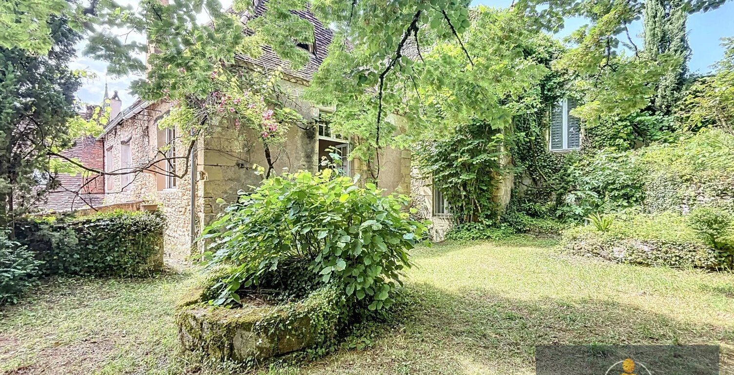 Maison de caractère au cœur du Bugue – Authenticité & charme assurés — photo 1