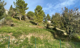Terrain  843 m² à vendre à Aspremont (06790)