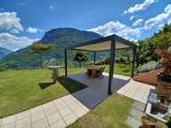 SUR LES PETITES HAUTEURS DE SAINT JEAN DE MAURIENNE Superbe vue panoramique et ensoleillée sur les massifs environnants Très belle maison 155 m2 + Balcon + Terrasse avec pergola bio-climatique sur agréable terrain 1.095 m2  — photo 2
