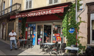 Commerce   m² à vendre à Vauvert (30600)