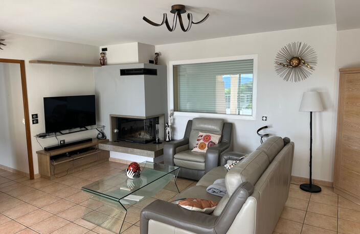 À vendre   Maison d'exception à Chanos-Curson (209 m2 sur p — photo 2