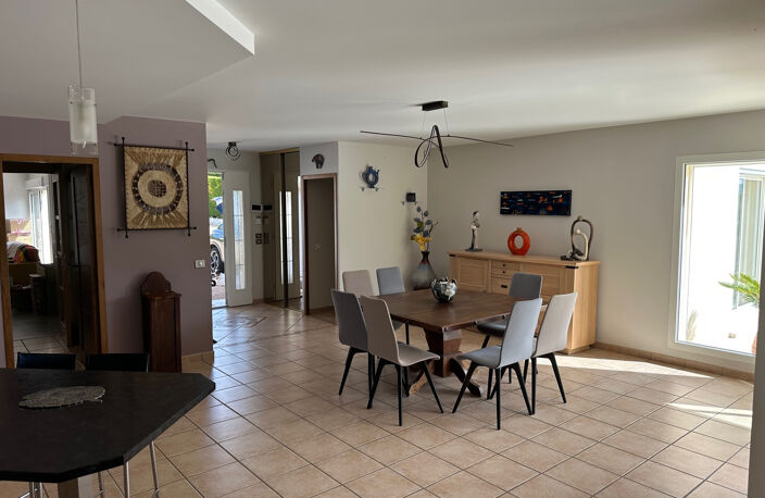 À vendre   Maison d'exception à Chanos-Curson (209 m2 sur p — photo 3