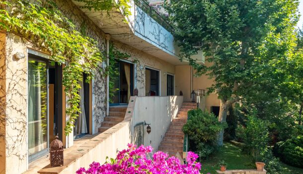 Villa / Maison 9 pièces  à vendre Marseille 7eme 13007