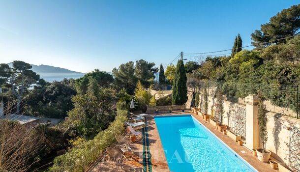 Villa / Maison 9 pièces  à vendre Marseille 7eme 13007