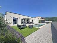 Villa contemporaine de plain-pied avec piscine à Vaison-la-Romai — photo 4