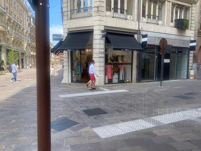 Local commercial — photo du bien