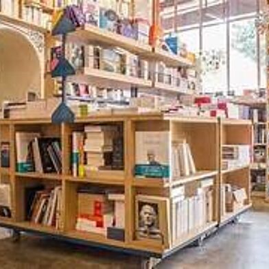 Commerce  154000 €