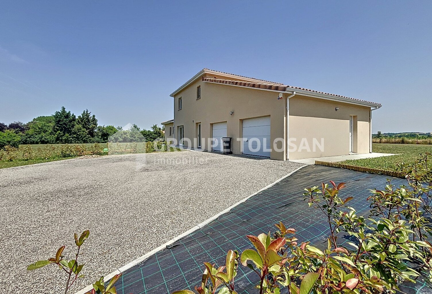 Maison — photo 1