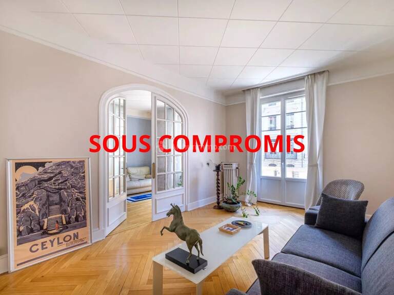 APPARTEMENT TRES GRAND T2 de 72 m²-MASSENA LYON 6 — photo 1