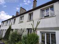 SOUS OFFRE -  EVRAN  IMMEUBLE AVEC LOCAUX COMMERCIAUX ET DEUX APPARTEMENTS ANCIENNEMENT LA POSTE — photo 2