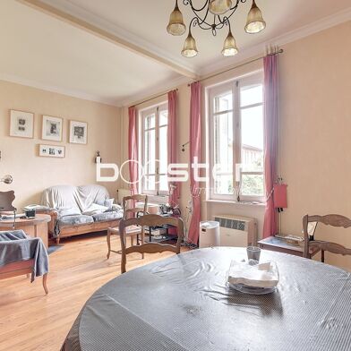 Appartement 6 pièces 468000 €