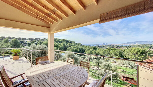 Propri&eacute;t&eacute; 6 pièces  à vendre La Ciotat 13600