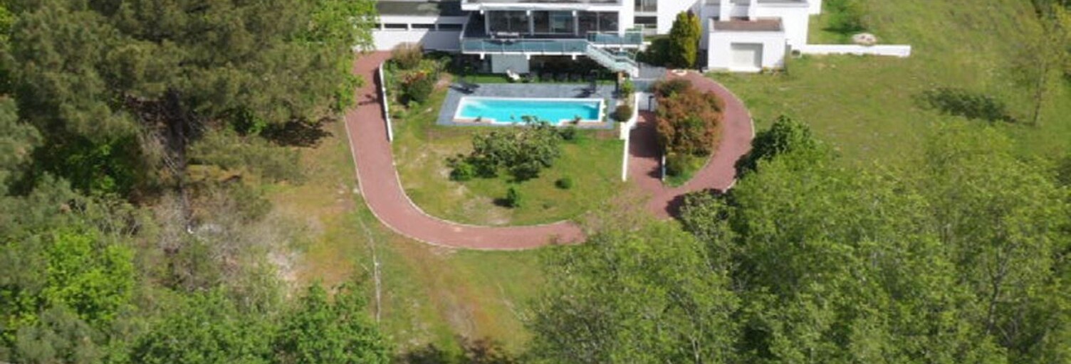 Maison 6 Pièces 228 m² à vendre à Pessac (33600)