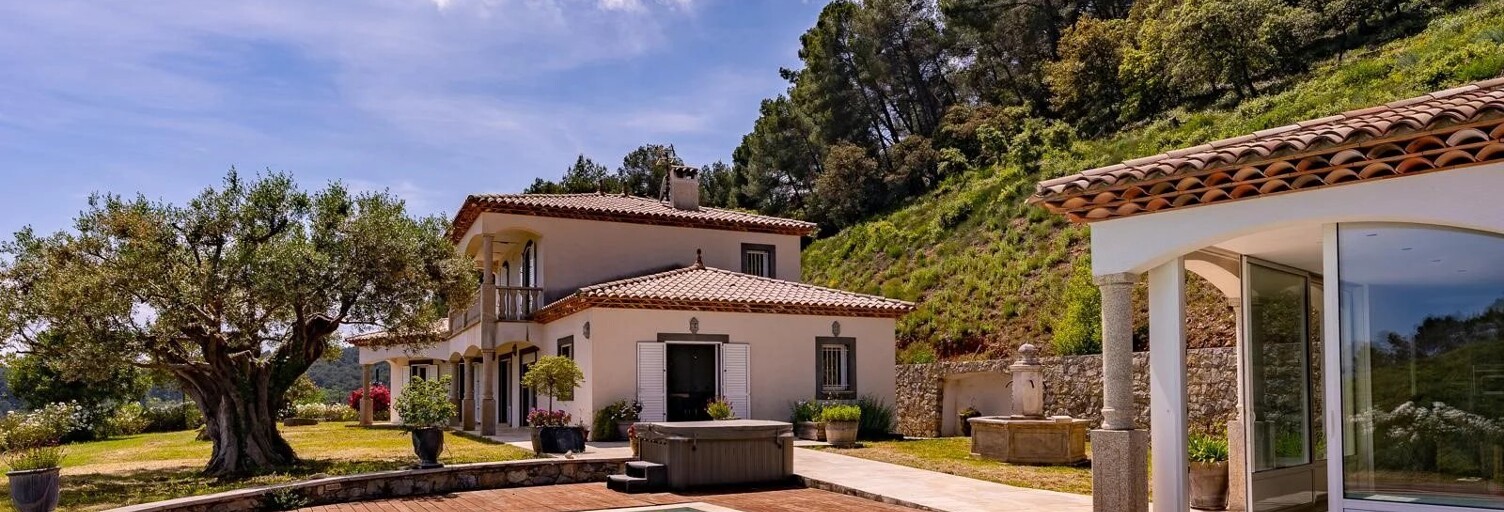 Maison 7 Pièces 188 m² à vendre à La Motte (83920)