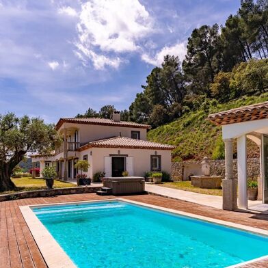 Maison 7 pièces 1365000 €