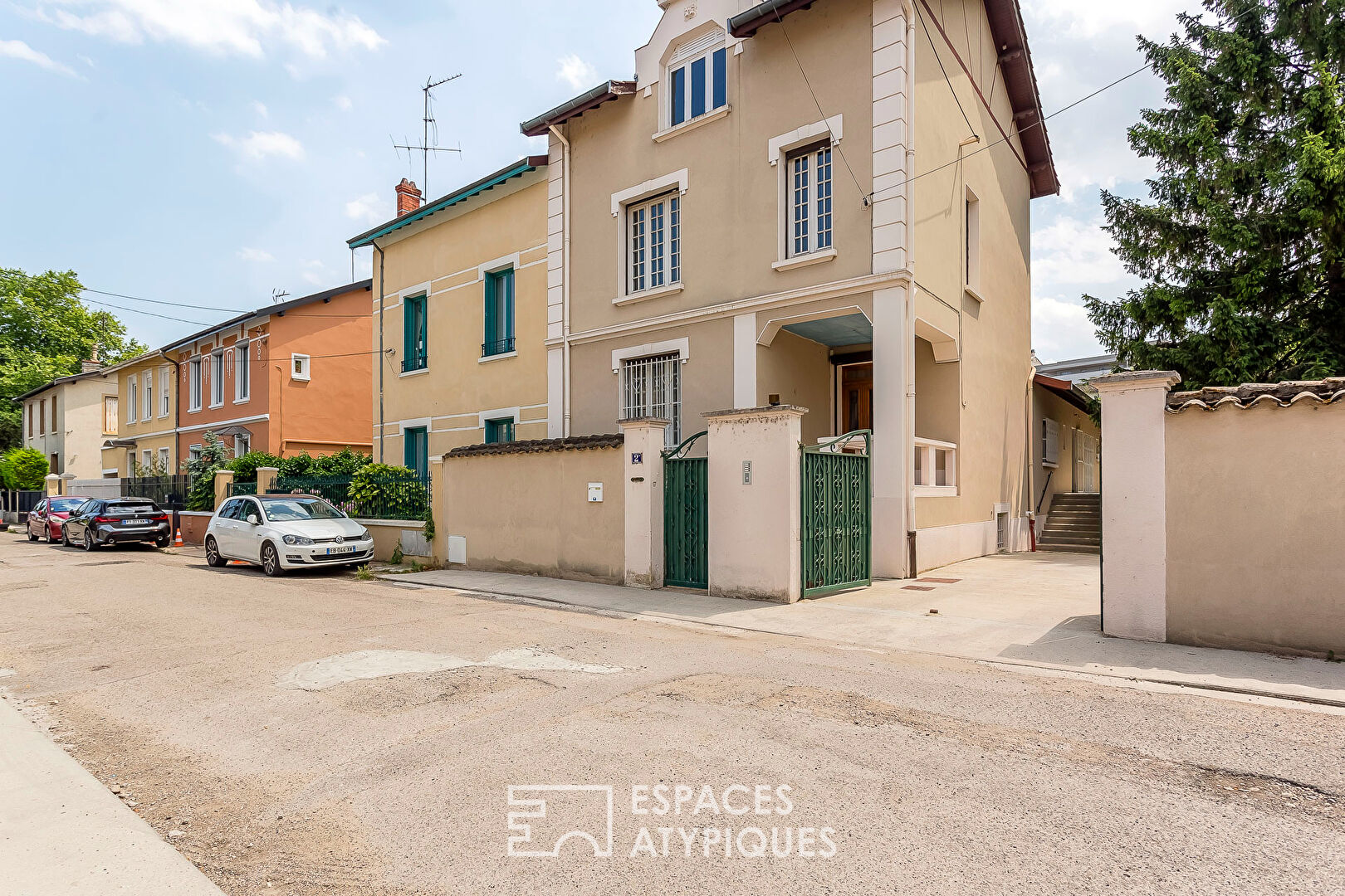 Maison V T9
