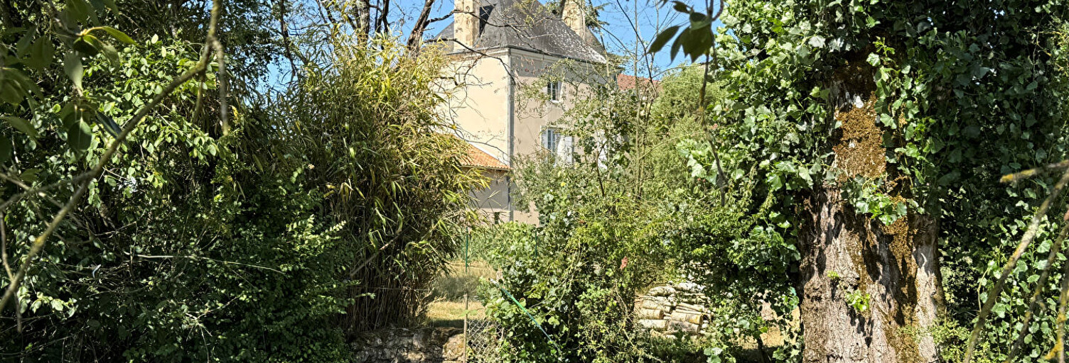 Maison 6 Pièces 152 m² à vendre à Nieuil-l'Espoir (86340)