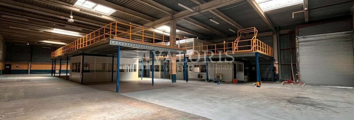 Commerce  1634 m² à louer à Vitrolles (13127)