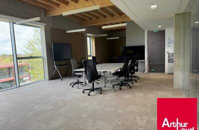 BUREAUX à LOUER — photo du bien