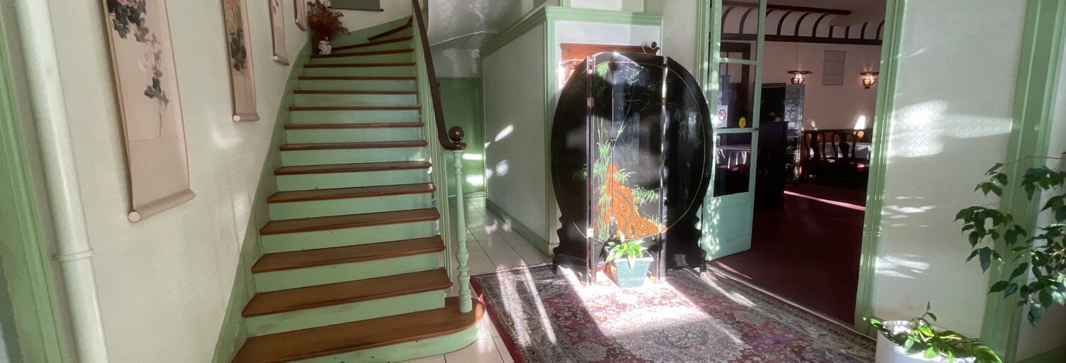 Immeuble  409 m² à vendre à Pougues-les-Eaux (58320)