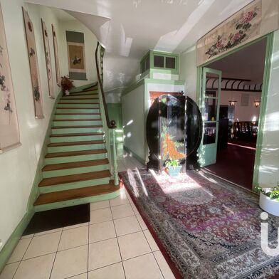 Immeuble  282000 €