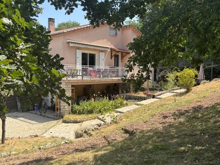 Villa — photo 1