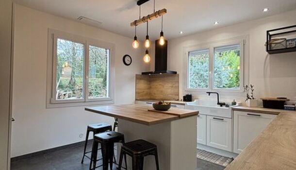 Villa / Maison 7 pièces  à vendre Donzère 26290