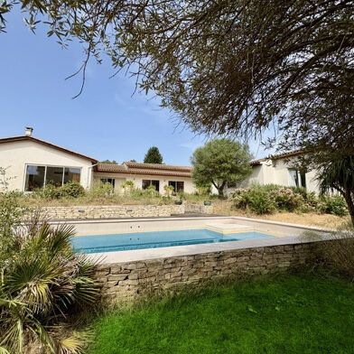 Maison 8 pièces 798000 €