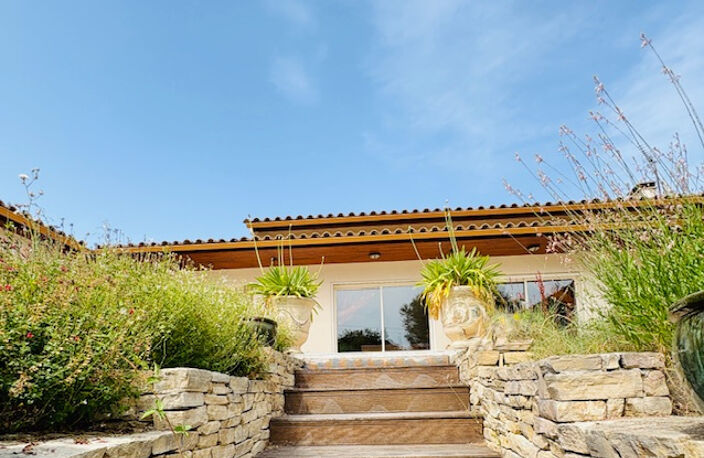 PROCHE CARCASSONNE- VILLA DE STANDING 310 m2- Piscine — photo 2