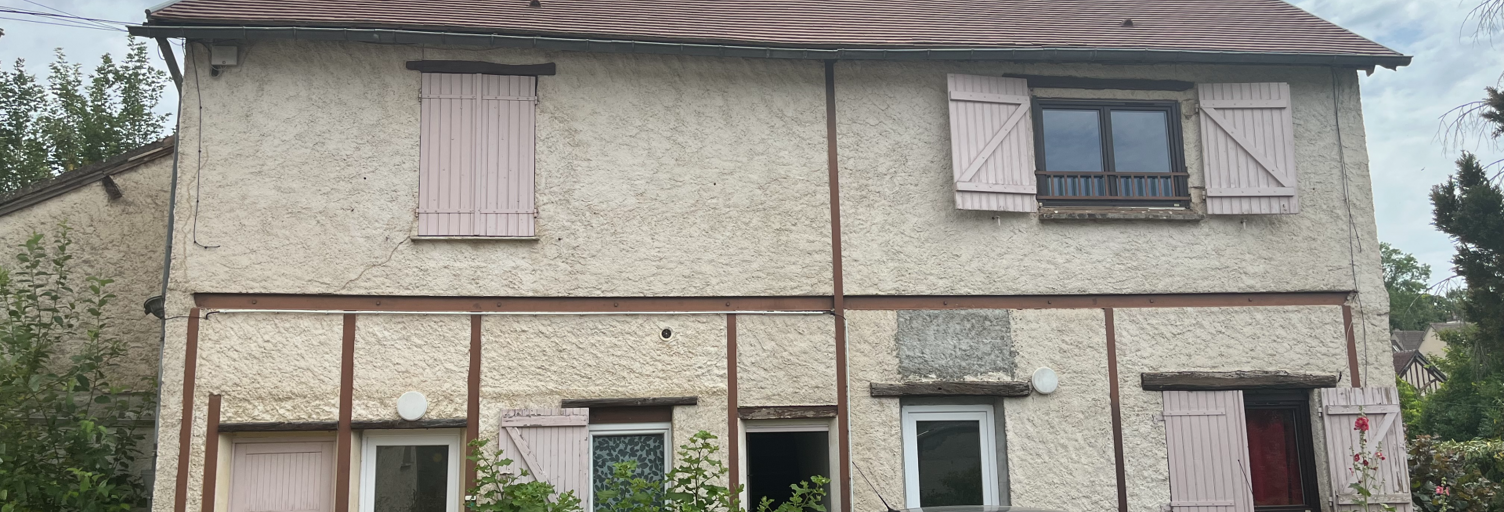 Immeuble  159 m² à vendre à Nogent-le-Roi (28210)