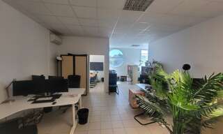 Bureau  54 m² à louer à Le Crès (34920)