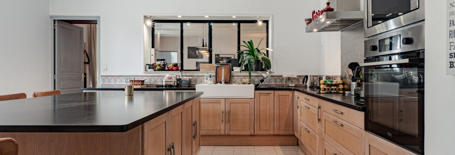 Maison 6 Pièces 225 m² à vendre à Surgères (17700)