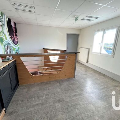 Appartement 8 pièces 232000 €