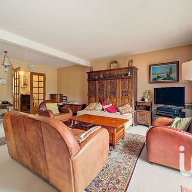 Appartement 4 pièces 248000 €