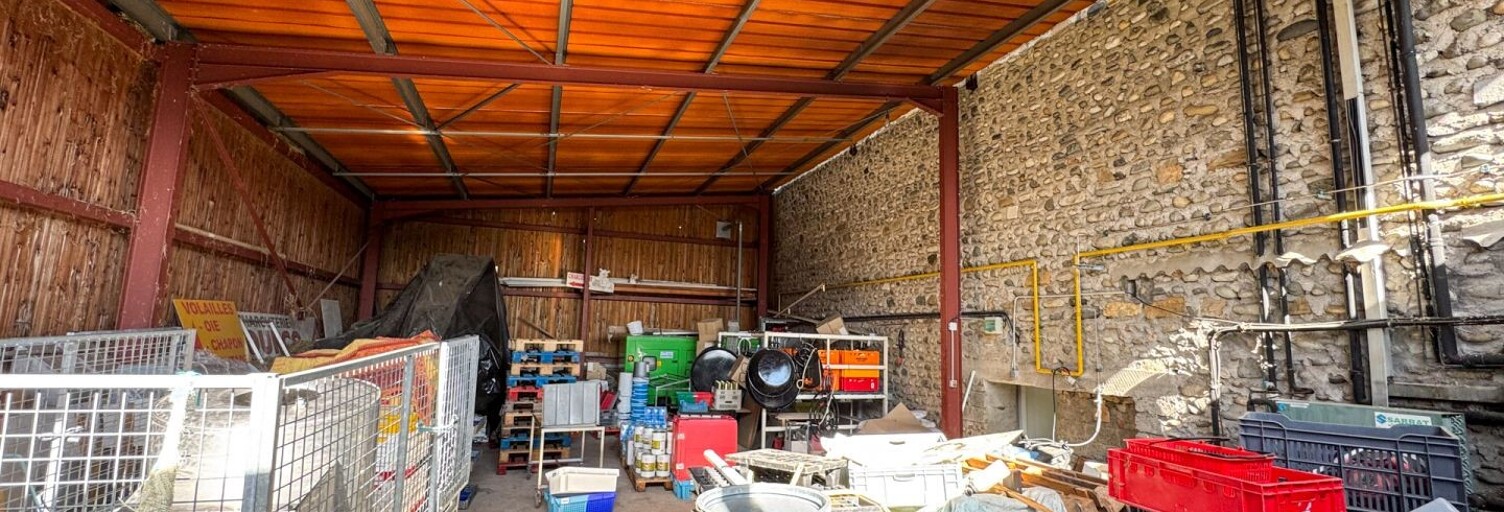 Commerce  700 m² à vendre à Igon (64800)