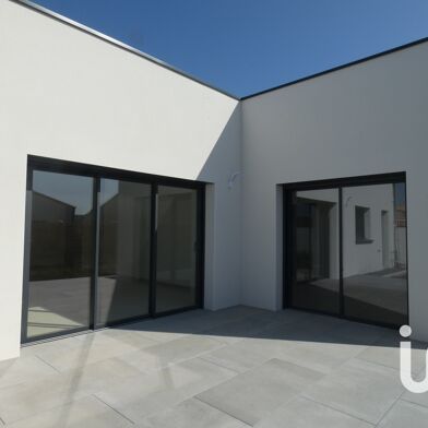 Maison 5 pièces 398000 €