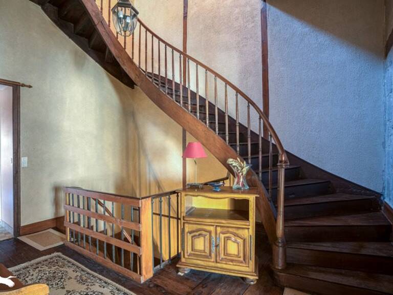 Maison de bourg de 5 pièces principales — photo 1