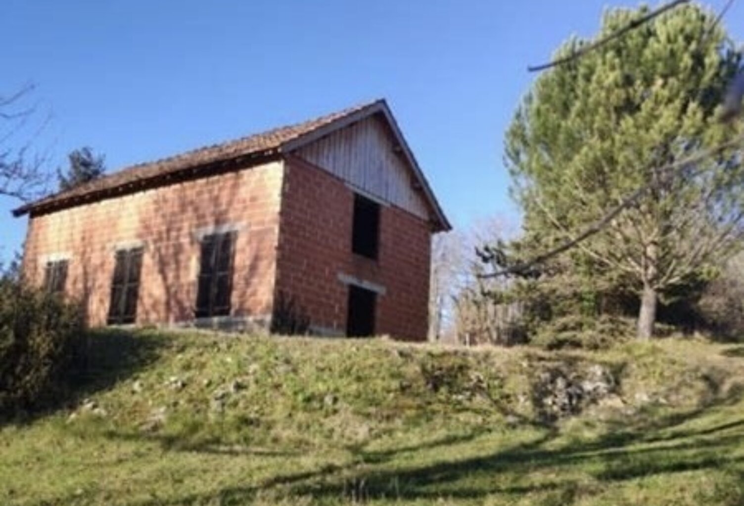 Corps de Ferme de 1 pièces principales — photo 1