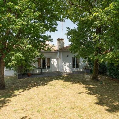 Maison 4 pièces 437808 €