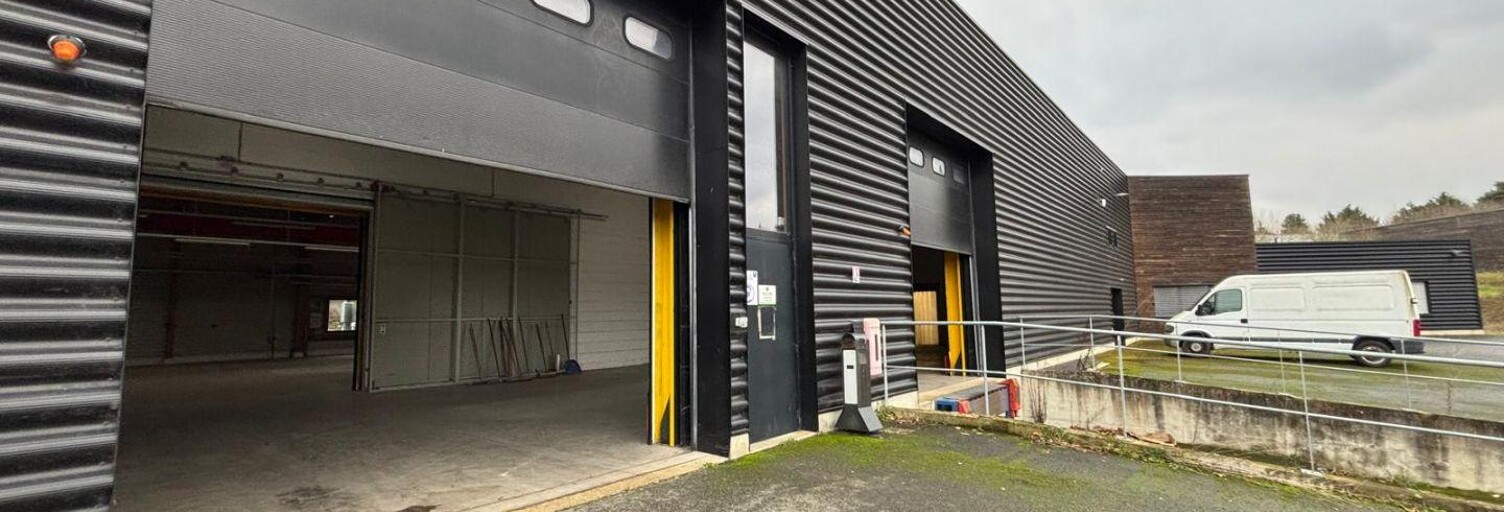 Commerce  3000 m² à vendre à Berd'huis (61340)