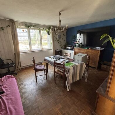 Maison 8 pièces 114030 €