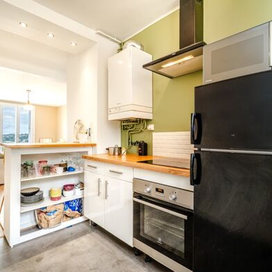 Appartement 3 pièces 136192 €