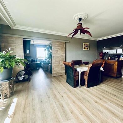 Appartement 4 pièces 259000 €